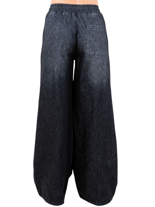 Wide Leg Pull On Style Jeans